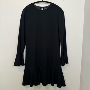 Theory Size 6 black crepe bell sleeve shift dress, keyhole back, ruffle hem